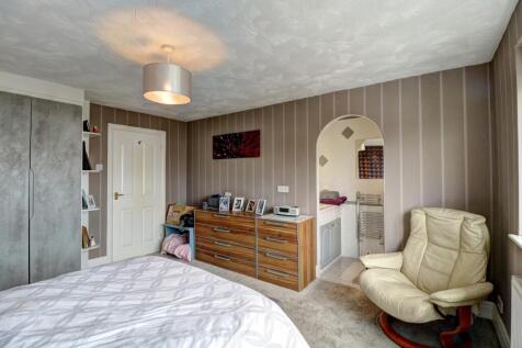 Bedroom 1.3