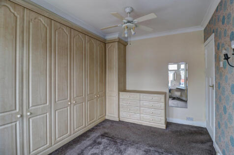 Bedroom 2.2
