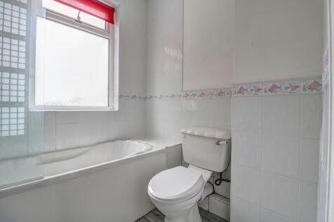Bathroom 1.1