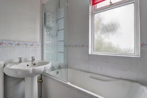 Bathroom 1.2