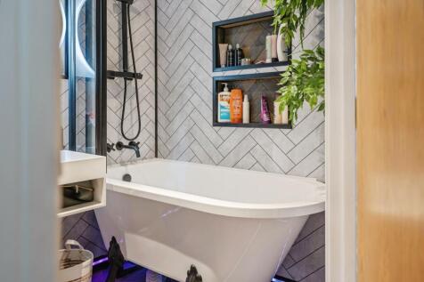 16. Bathroom