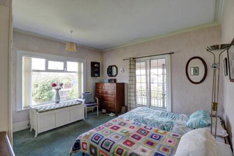 Bedroom 1.1