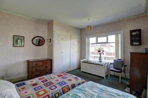 Bedroom 1.2