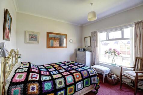Bedroom 2.1