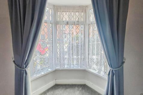 Bay fronted Living Room