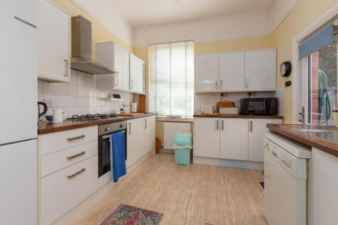 35 GARDEN WALK-15