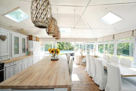 Living kitchen diner