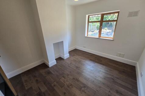 Bedroom 1A