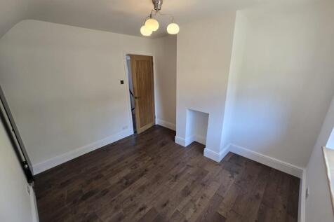 Bedroom 1B