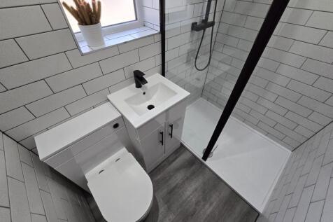 Bathroom B