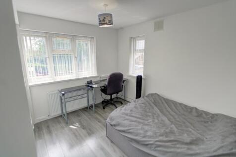 Bedroom 1A