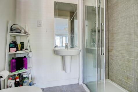 Bedroom One En Suite