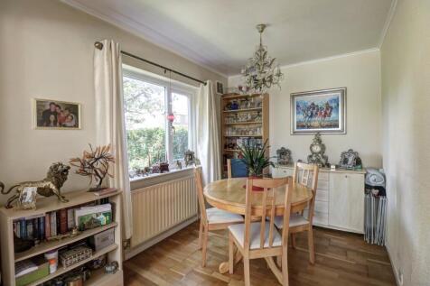 Dining Area 1.1