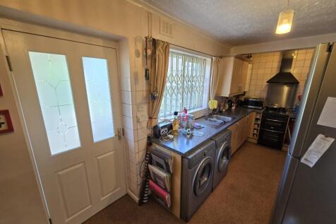Kitchen B