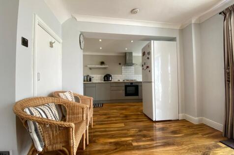 12. Dining room