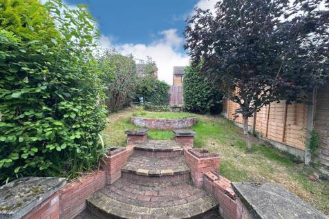 19. Garden.JPG