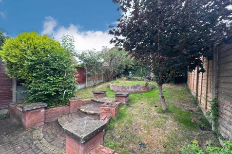 20. Garden.JPG