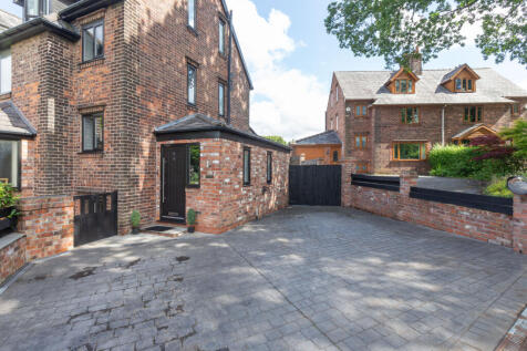 Priavte Driveway