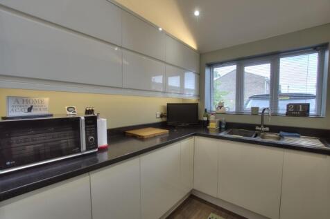 11. Kitchen