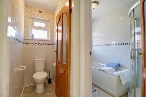 Separate WC