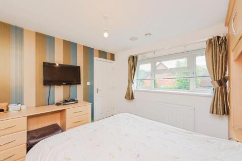 Bedroom 3B