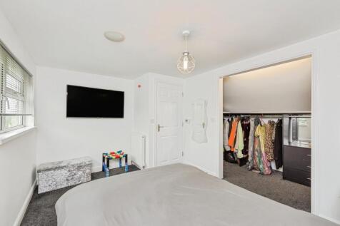 Bedroom 5B