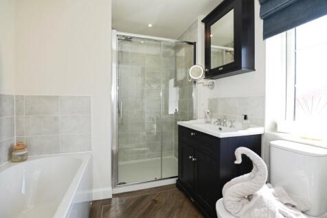 Master En-suite