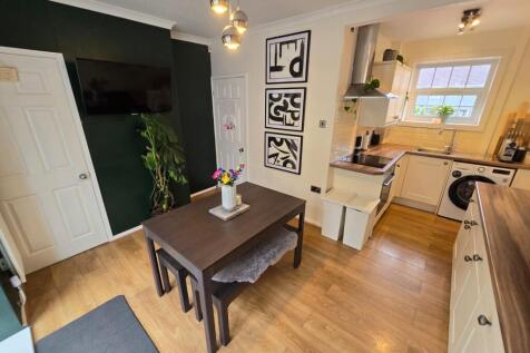 Kitchen Diner A
