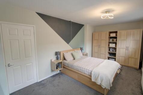 Bedroom 1A