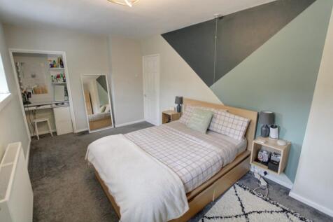 Bedroom 1 NEW