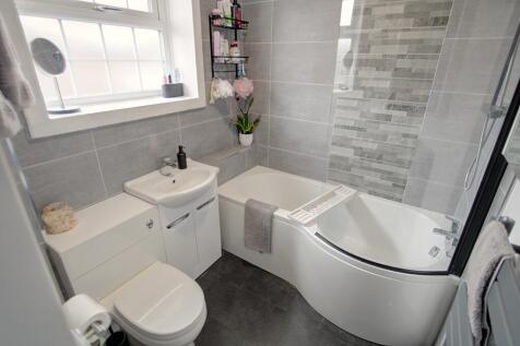 Bathroom B