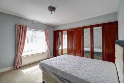 Bedroom 1.1
