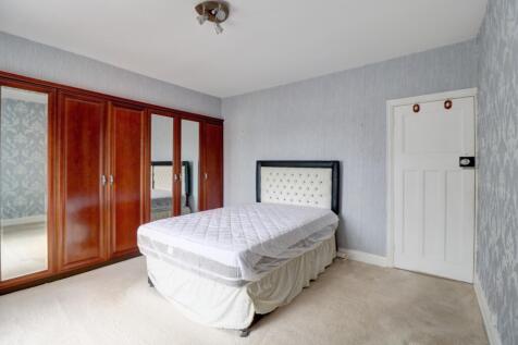 Bedroom 1.2