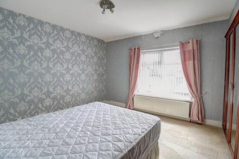 Bedroom 1.3