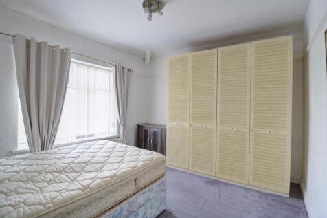 Bedroom 2.1