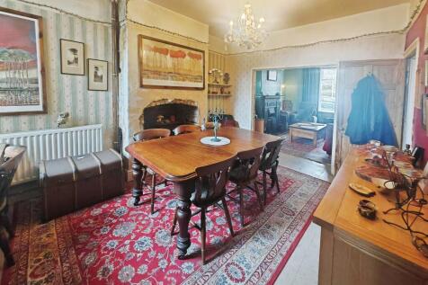 Second Reception Room leading onto Living Room