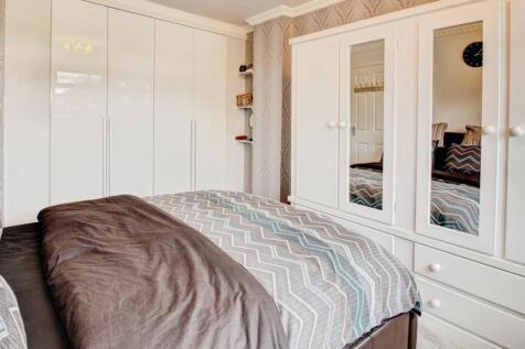 Bedroom One (alt view)