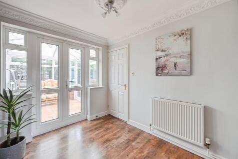 Dining Room (alt view)