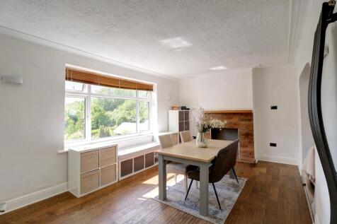 Dining Room 1.1