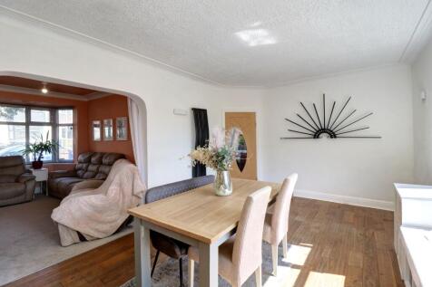 Dining Room 1.3