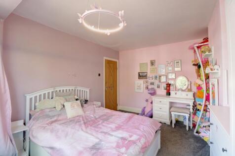 Bedroom 2.2