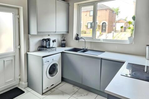Fitted Kitchen