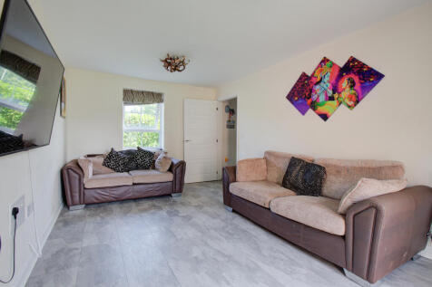 36 SCOTSMAN AVENUE-10