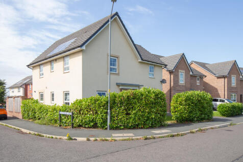 36 SCOTSMAN AVENUE-24