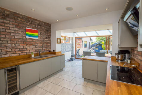 Property Image 9