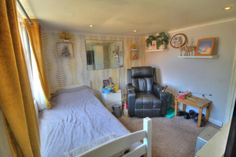 Lodge - Bedroom