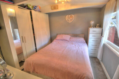 Lodge - Bedroom