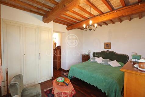 Interno