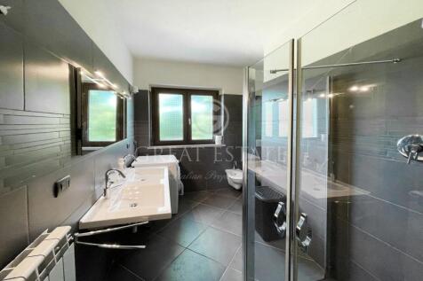 Interno
