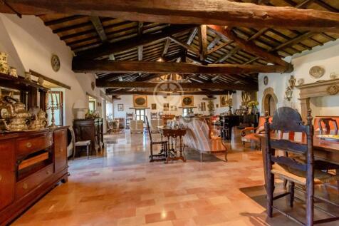 Interno